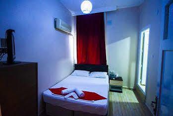Cicek Palas Otel อิซมีร์ ภายนอก รูปภาพ