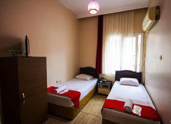 Cicek Palas Otel อิซมีร์ ภายนอก รูปภาพ